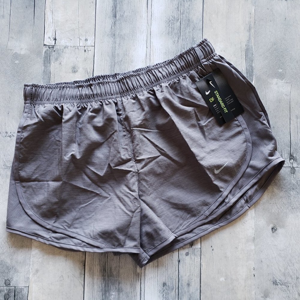 NWT - Nike Women's Light Heather Grey Tempo Brief-Lined Running Short - Size L